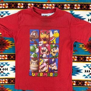 Super Mario Bros Graphic Print Tee Video Game Characters‎ Red Kids Size 7